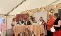 Landsformand Liselott Blixt i panel ved debat om håndeksem v. SundhedsTV/Sundhedspolitisk Tidsskrift.